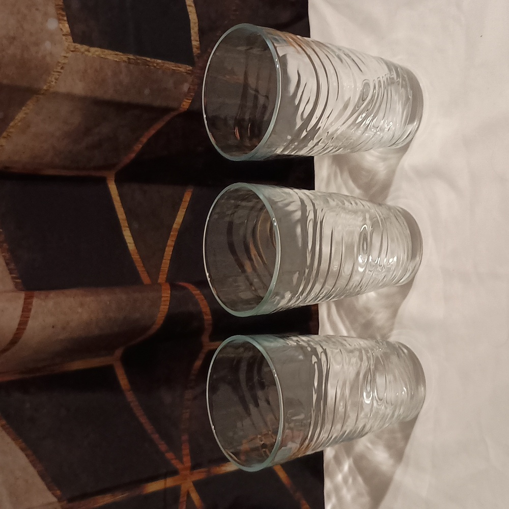 Libbey Orbita 5 3/4" tall set of 3 excellent shape nice drinkware. Nice!!